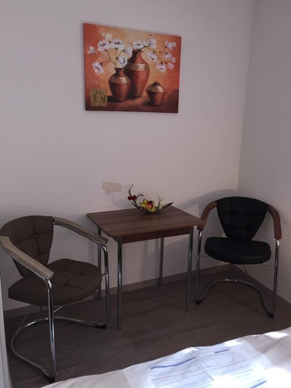 Hotel Zur Dorfschaenke Klotten Dış mekan fotoğraf