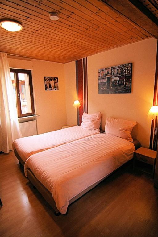 Hotel Zur Dorfschaenke Klotten Oda fotoğraf